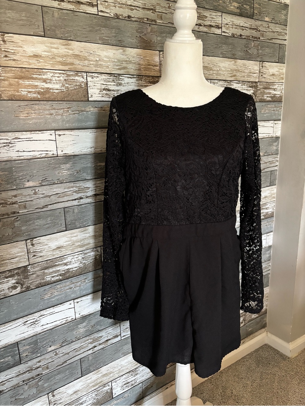 Three Pink Hearts Black Long Sleeve Lace Romper Whimsigoth Romantic Womens L